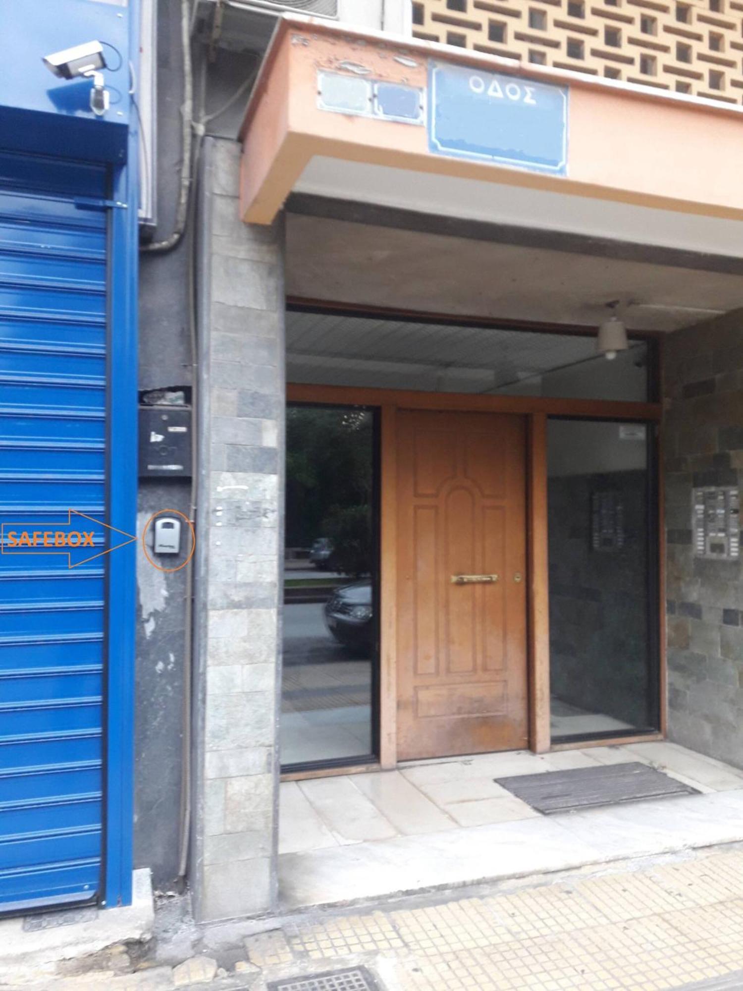 Kerameikos, A Lovely Apartment Αθήνα Εξωτερικό φωτογραφία
